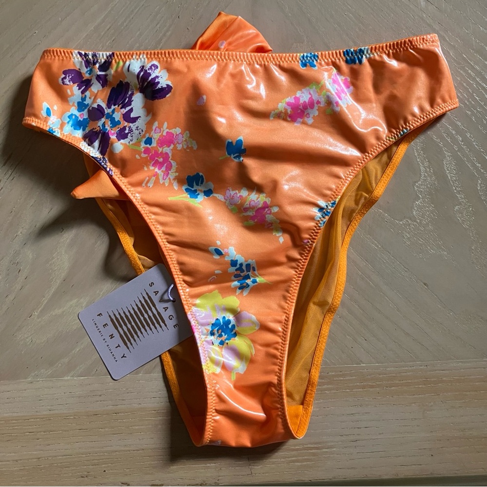 SAVAGE X FENTY Night Blooms High Leg Bikini Orange Creme Bedtime Bouquet M NWT - Picture 9 of 14